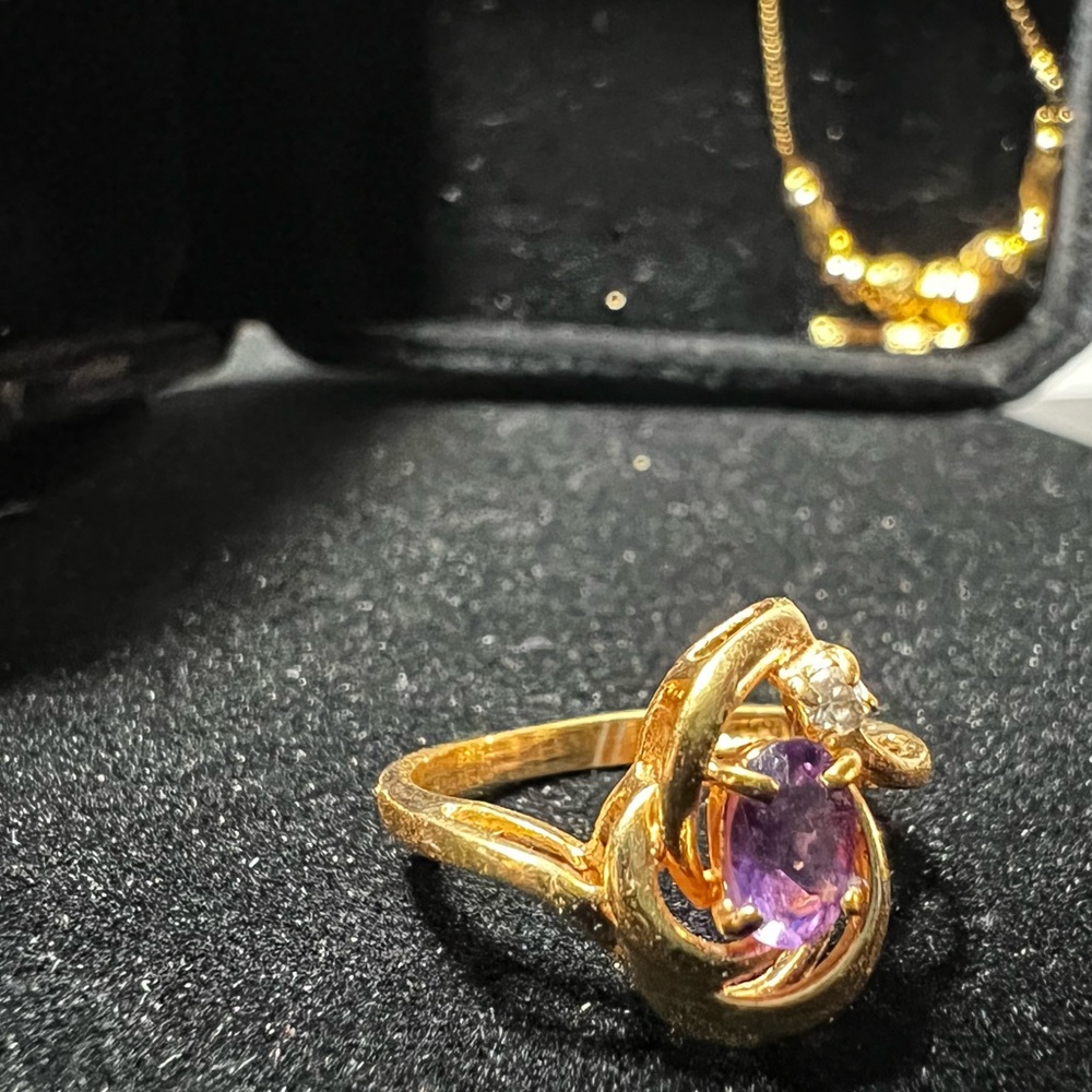Beautiful Ring - Picture 9 of 9